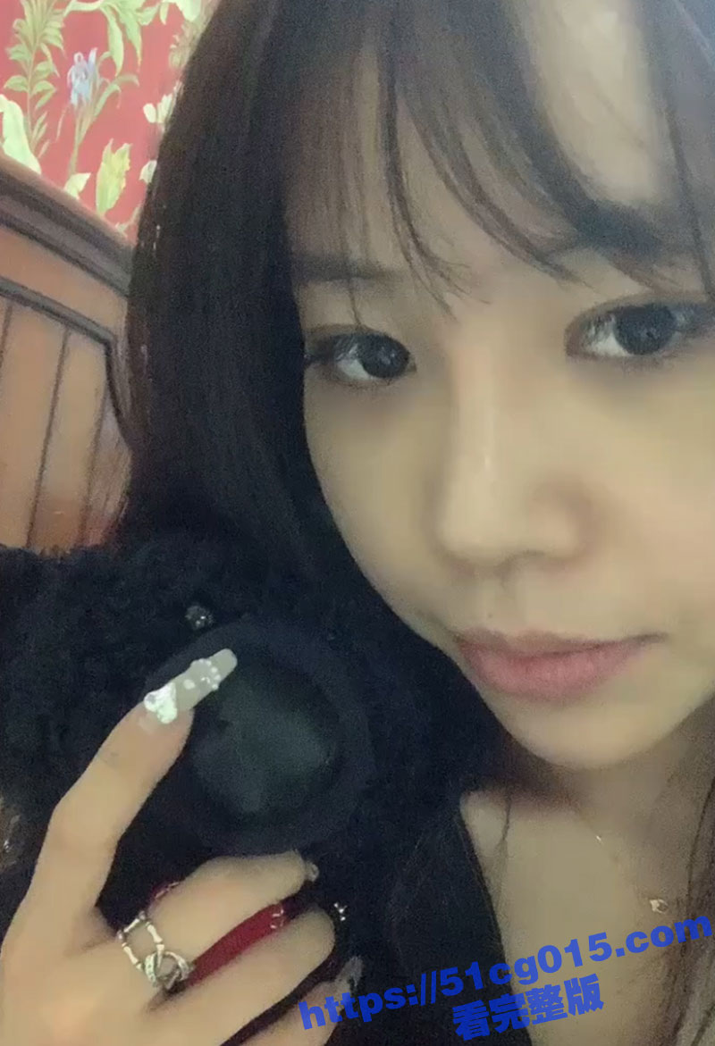 山东00后反差精神小相关图片