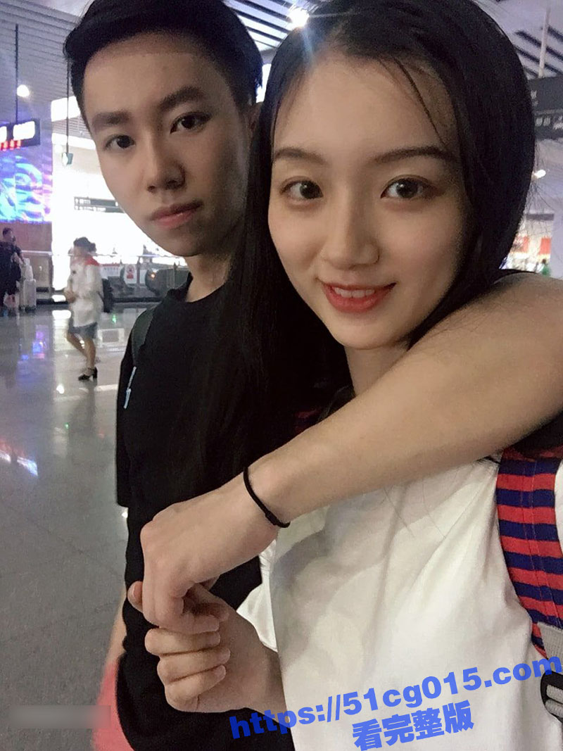 长沙反差婊周亦薇 超清纯的极品美女 和男友到酒店做爱 分手后遭男友泄密曝光
