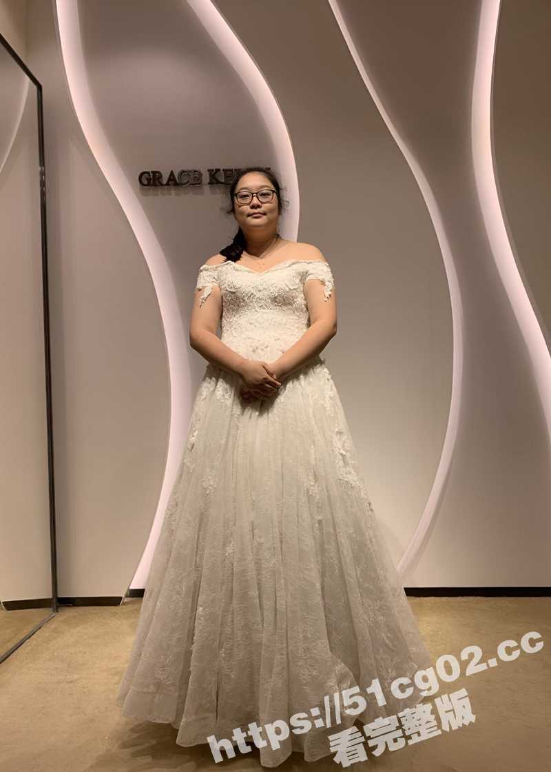 瓜友自己的肥猪女朋友 长相酷似高亚麟 感觉每次操她就跟操高亚麟一样 炫耀投稿曝光！