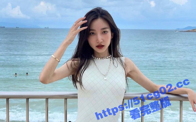 海口经济学院大三学姐 范青青 人前高冷性感 人后反差至极 天天求着学弟开房操她