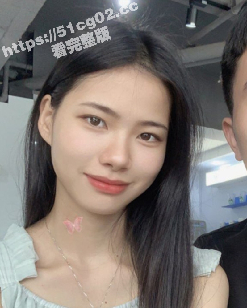 身材绝佳的广州人妻少妇 李美美 出轨前男友被曝光 乌黑浓密的下体被前男友无套狂操输出