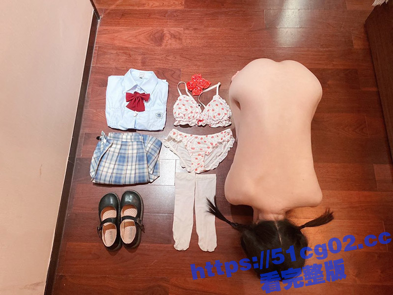 清纯反差小母狗 推特萝莉广深女仆大人 表面清纯的JK学妹 身材极品翘臀诱人 超渴望被大鸡巴操