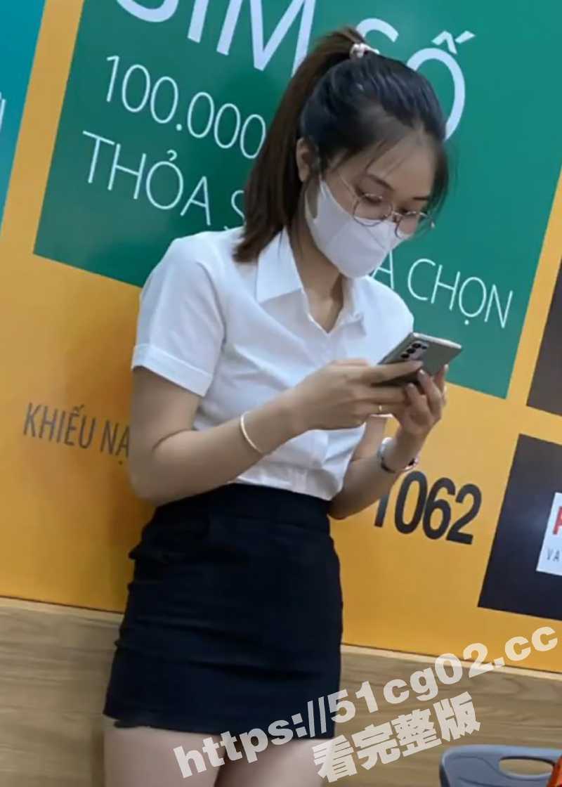 大神商场尾随搭讪抄底相关图片