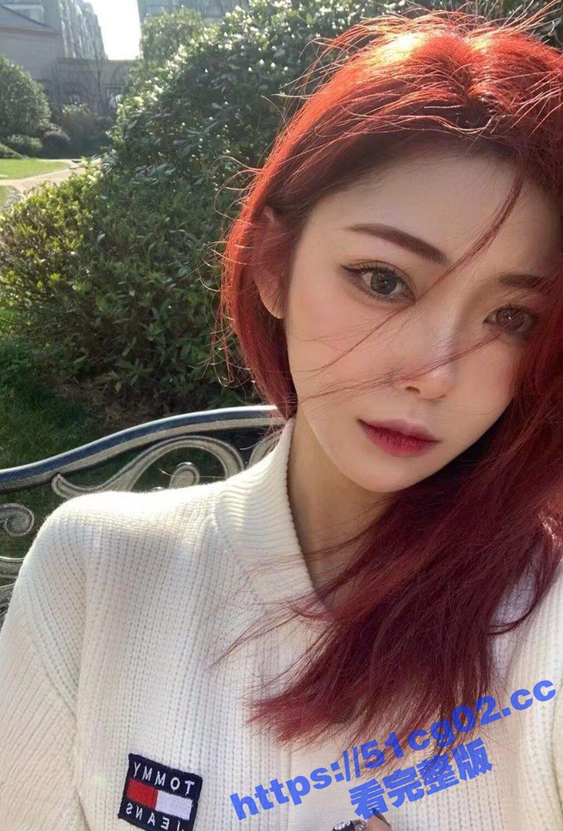 七月最强反差泄密 两位颜值女神和男友日常啪啪流出 露脸口交颜值爆炸 叫床特别淫荡