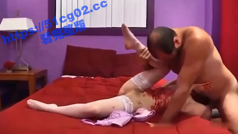歹徒混进强奸少妇 中相关图片