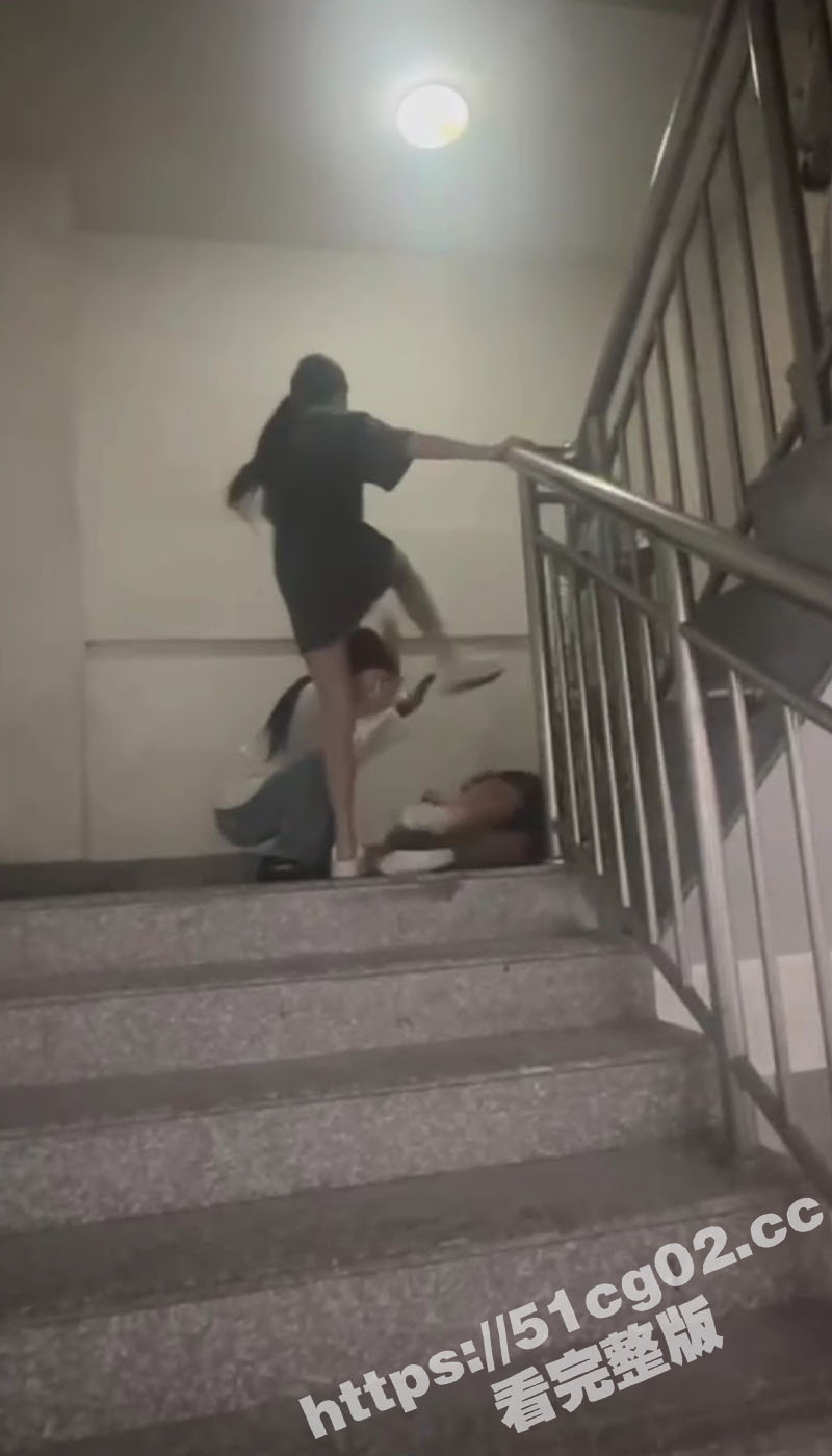 “说话呀 你他妈要死相关图片