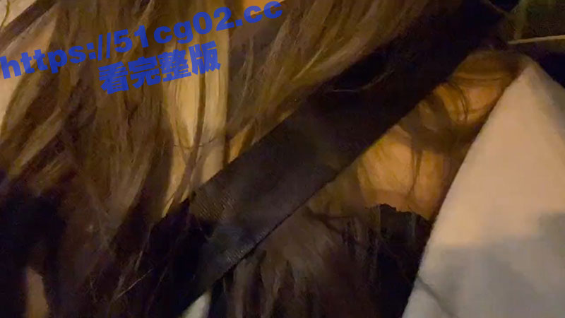 师傅你敢摸我的胸吗？相关图片