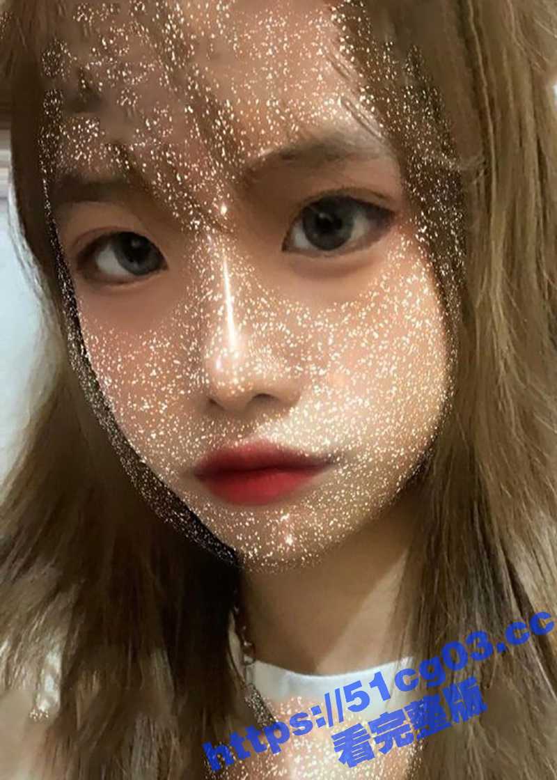 台中超可爱大学生学妹与前男友开房做爱视频被泄密 可爱妹妹的美乳被前男友种满草莓 还要被连续干两炮