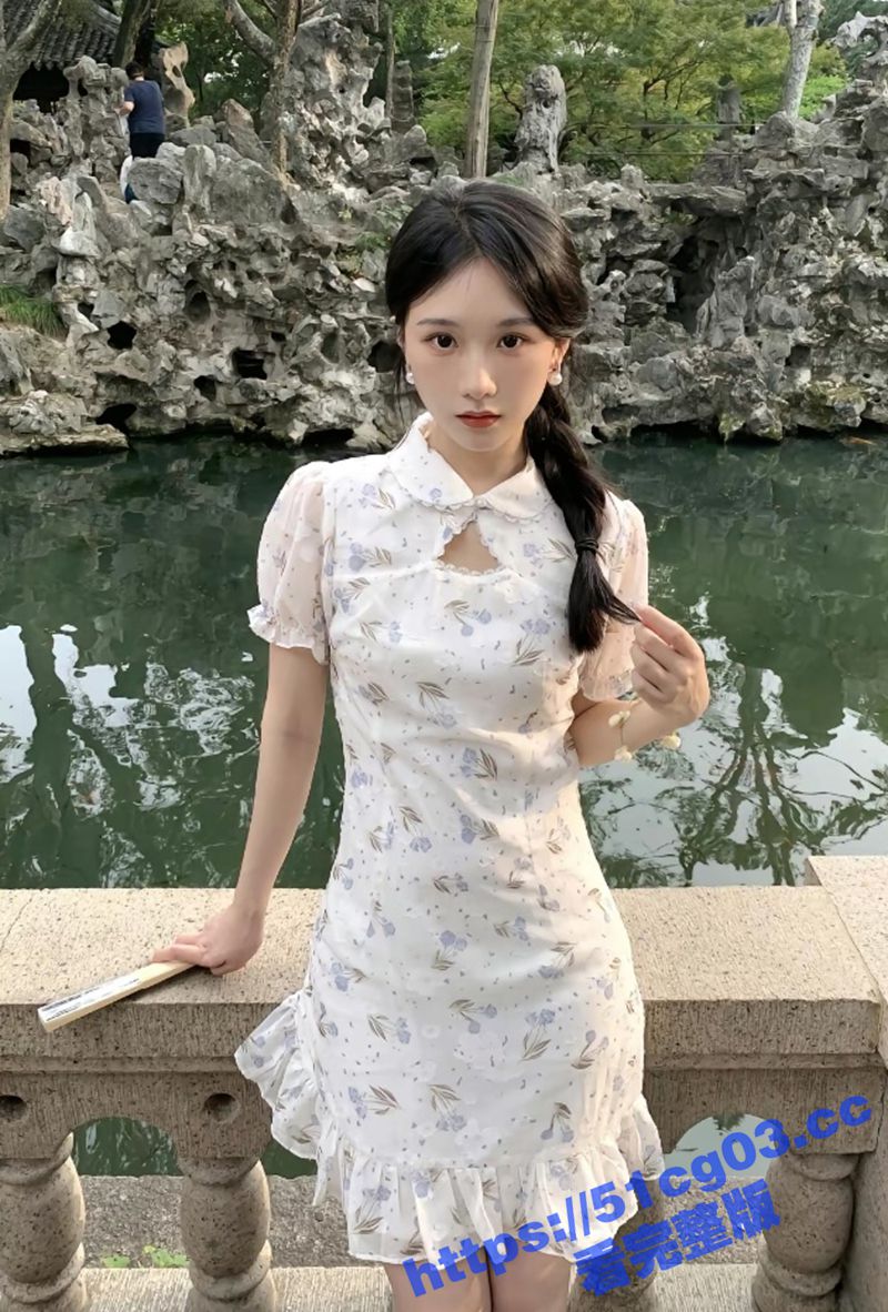 抖音27W粉丝女网红相关图片