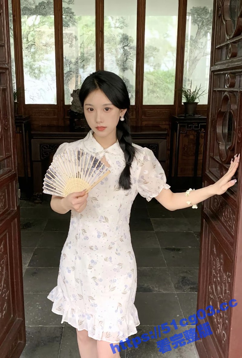 抖音27W粉丝女网红相关图片