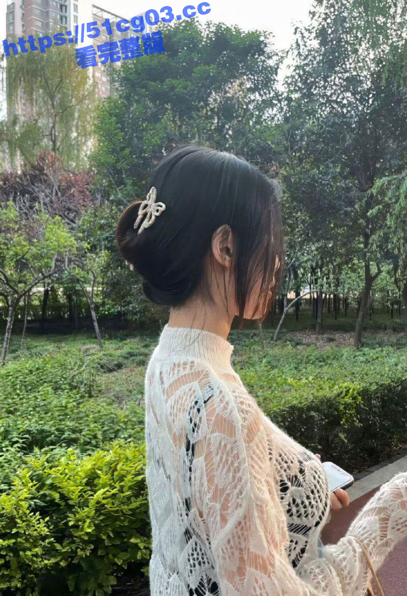 上海极品身材名模 张琪斐 沦为土豪的精盆母狗 玩够了再送给朋友玩弄！有钱真的可以为所欲为！