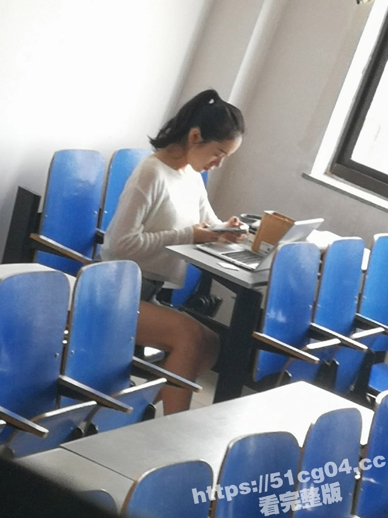 超级颜值学生系列 江相关图片