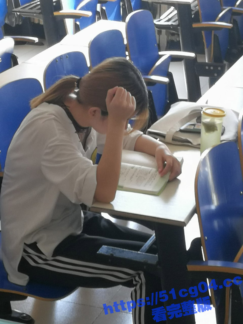 超级颜值学生系列 江相关图片