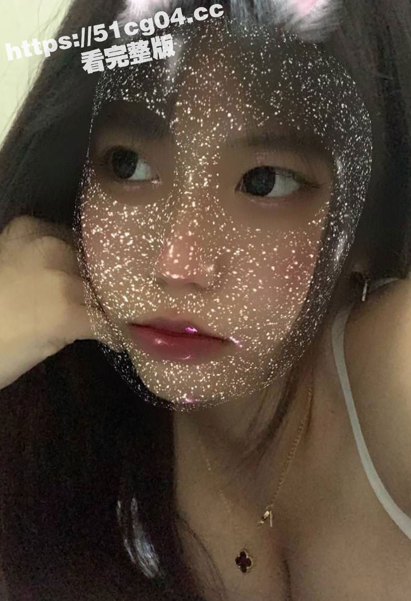 台湾极品美乳反差女 黄慧婷 金主高价定制露脸发骚视频后 果断重金线下去操她的骚穴！