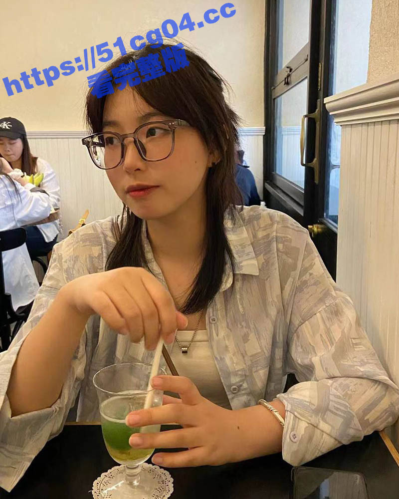 极品高颜值上海在读大相关图片