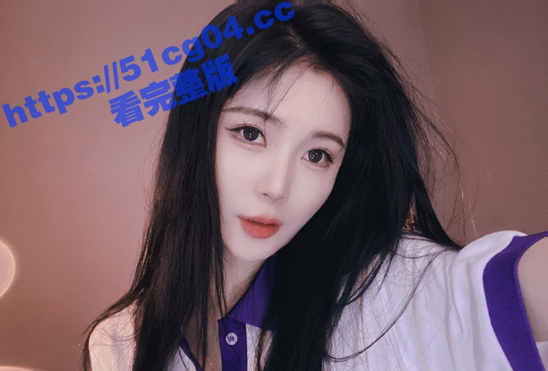 斗鱼麦子酱直播间自曝相关图片