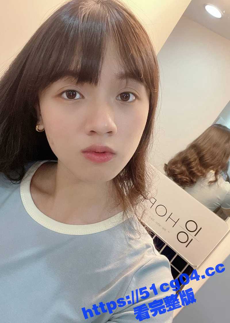 新婚人妻 瑜伽少妇 完美露脸 日常啪啪私拍 蜜桃臀后入狂啪 超有画面感 ！