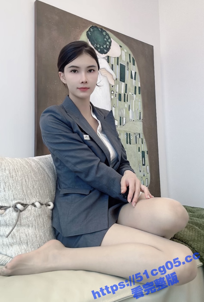 快手网红空姐少妇是邹相关图片
