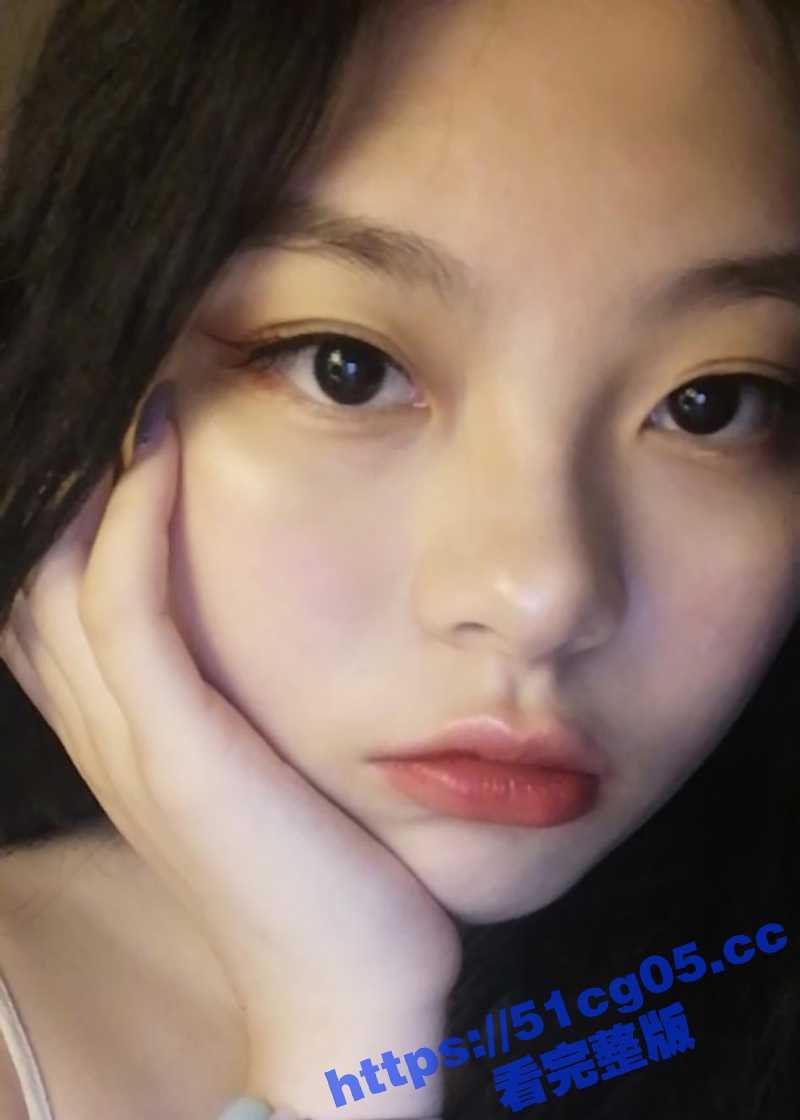 香港反差御姐女研究生相关图片