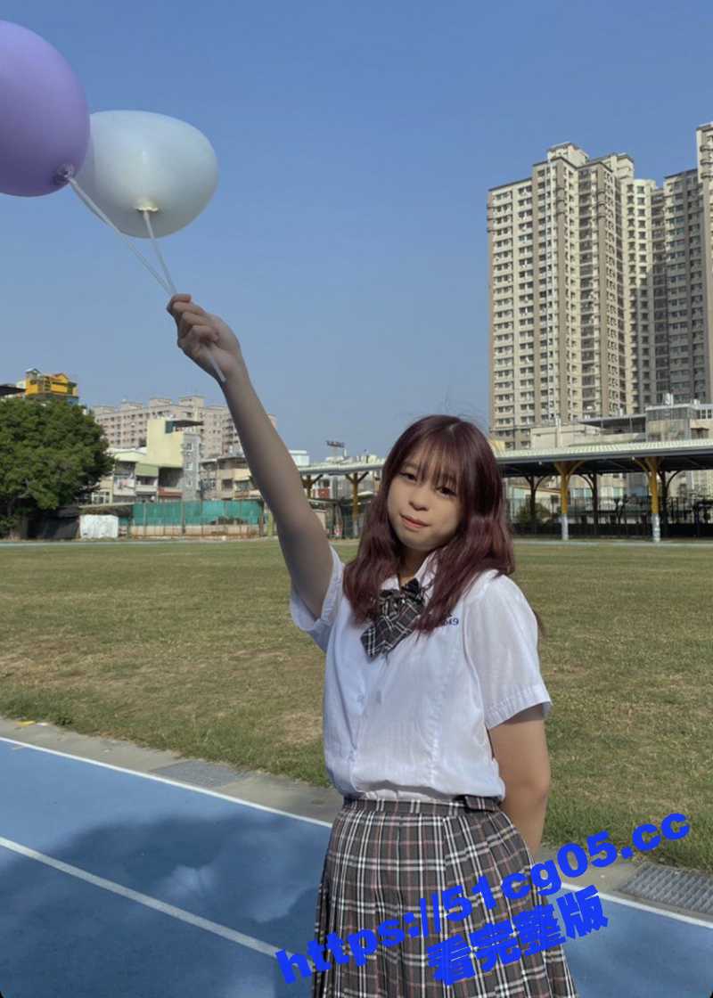 艺术院校00后小姐姐相关图片