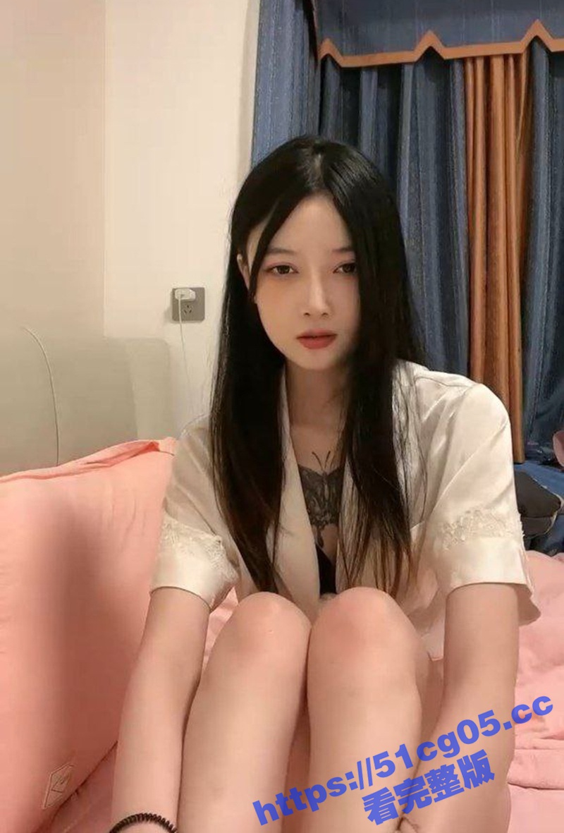 顶级校花颜值女神小蝴蝶会飞 下海黄播露脸收费房福利 大长腿道具自慰狂插 女仆情趣装真的爱了！