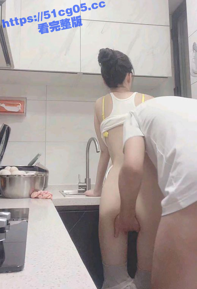 海角真实叔嫂乱伦 趁相关图片
