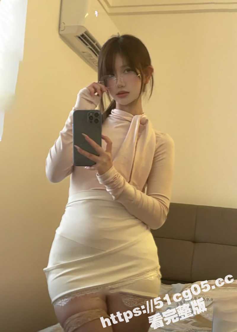 高颜值抖音女主播 宥相关图片