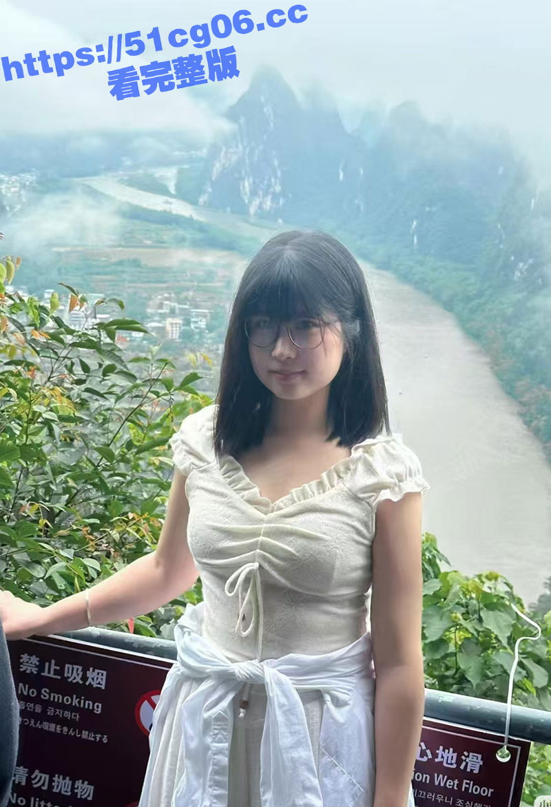 海角兄妹乱伦之禽兽亲相关图片