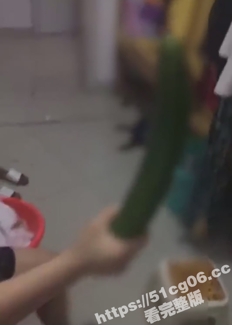 奇葩宿管阿姨为了减少相关图片