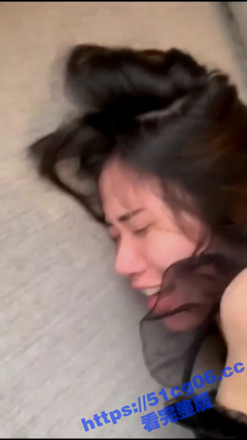 老公你龟头好大 啊~相关图片