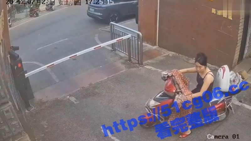 哭笑不得!广东某小区相关图片