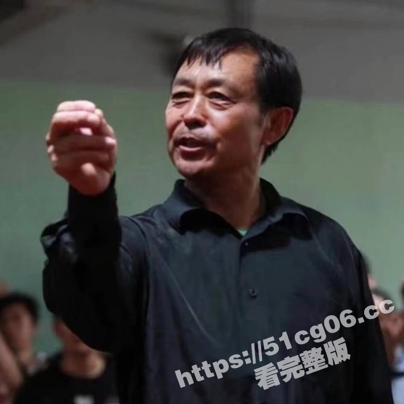 马保国化身夜店教父 相关图片