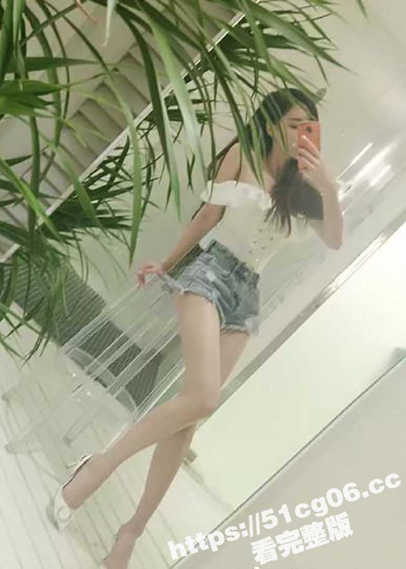 被金主圈养的高颜小母相关图片