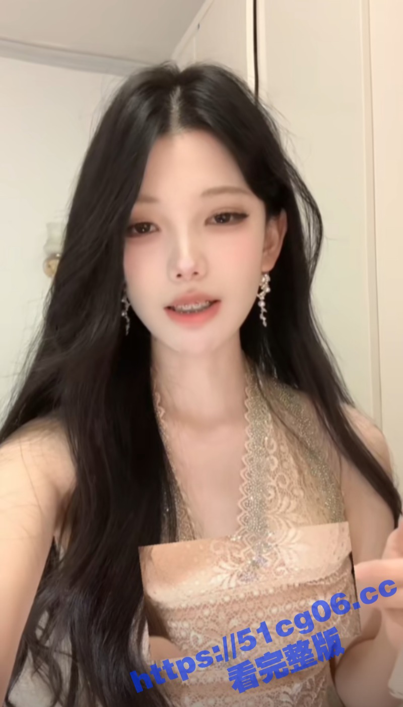抖音清纯网红 小阿姨相关图片