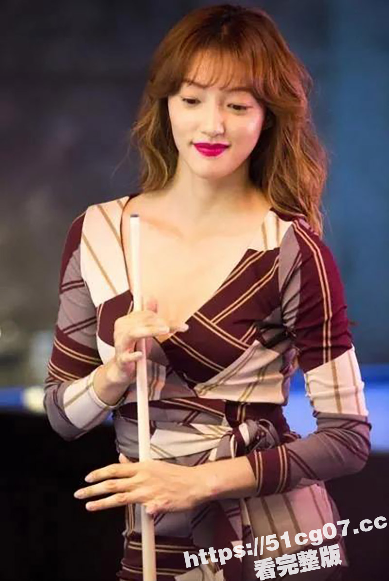 女明星的走光画面 没想到电视剧也有露点的吧 给大家整理了几个女星的露点画面 中韩的都有哦