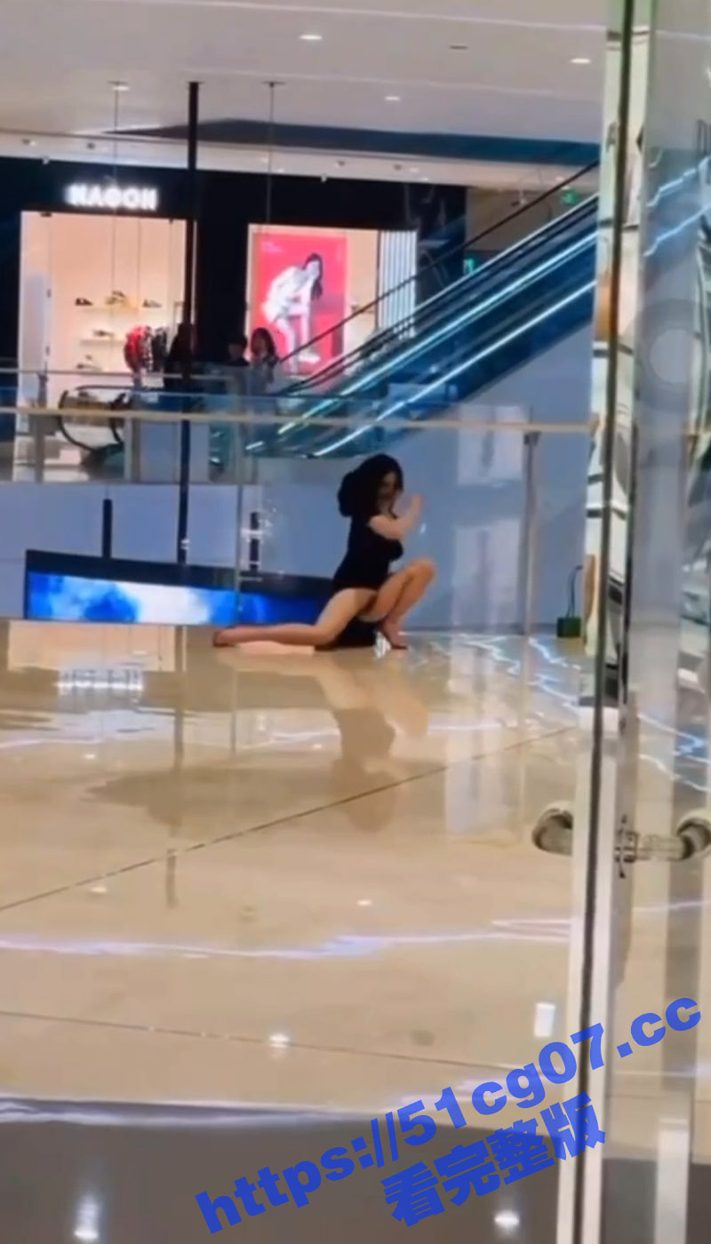 社死现场！合肥骚逼少相关图片