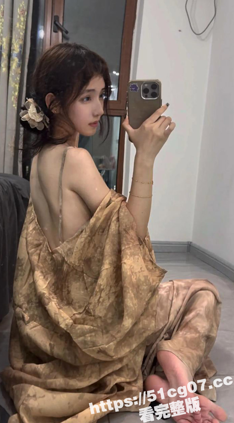 抖音长腿御姐网红张人相关图片