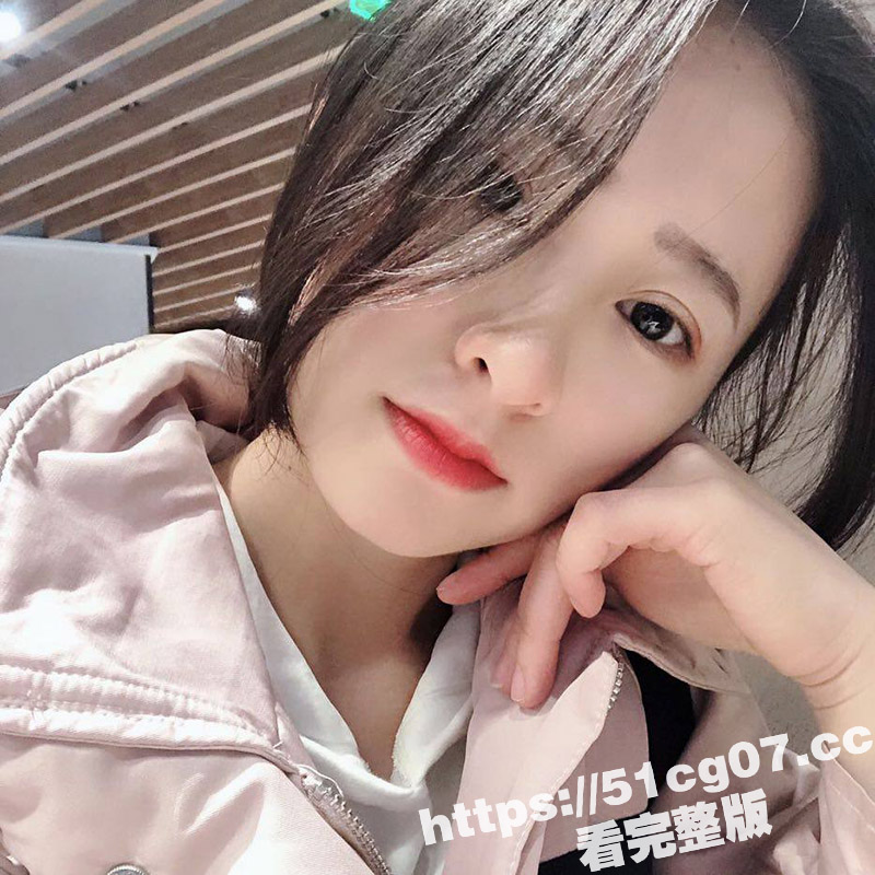 约炮身材比例很好的学相关图片