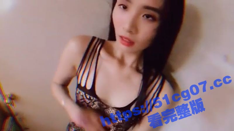 台湾教师钟雅姿 深陷相关图片