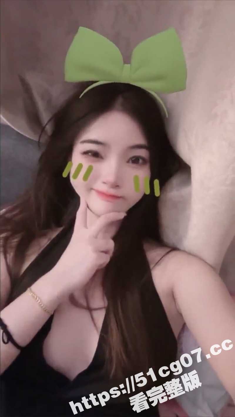 福州高颜值大奶美女性相关图片