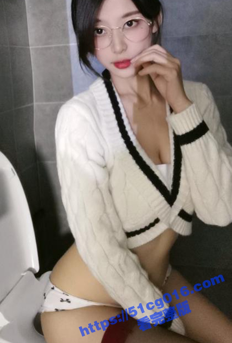 群友自购 B站UP主相关图片