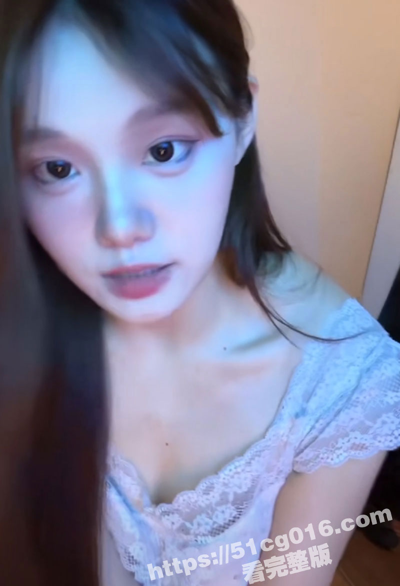 抖音女主播各种精彩走相关图片