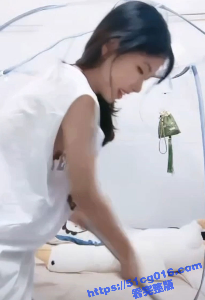 抖音女主播各种精彩走相关图片