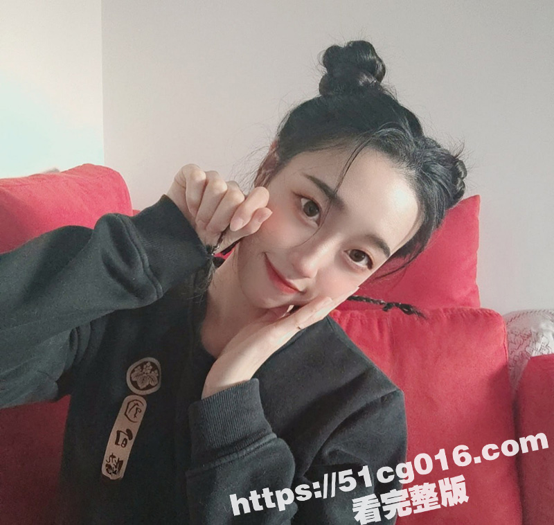 上海美术学院李婷 超相关图片