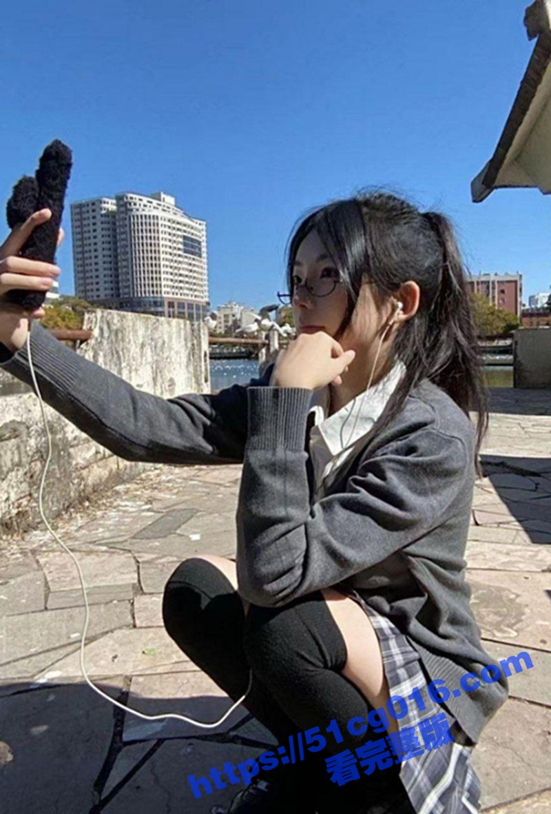 极品清纯小萝莉 肤白相关图片