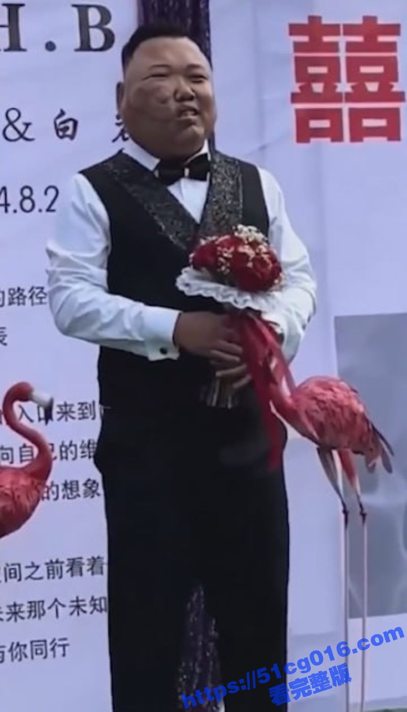 一对新人结婚 关注度相关图片
