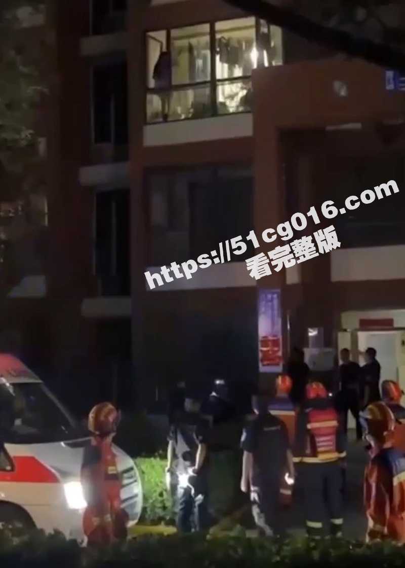 隔壁老王玩邻居老婆 相关图片