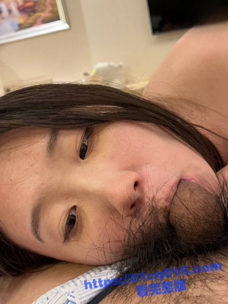 这母狗这屁股真是翘啊相关图片