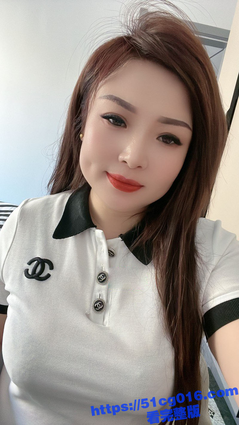 快手骚妇最胖美厨娘 相关图片