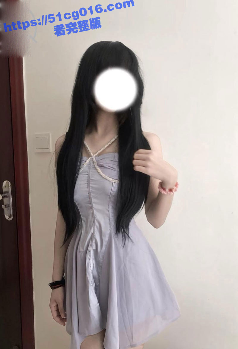 海角社区之把极品身材的邻家妹妹灌醉后将我的大屌无套插入到她的嫩穴中！嫩嫩的身材和大屁股太爽了！